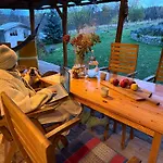 Chill Us - W Otoczeniu Lasu I Natury, Przyjazny Czworonogom - By Space Dom wakacyjny Jelenia Góra